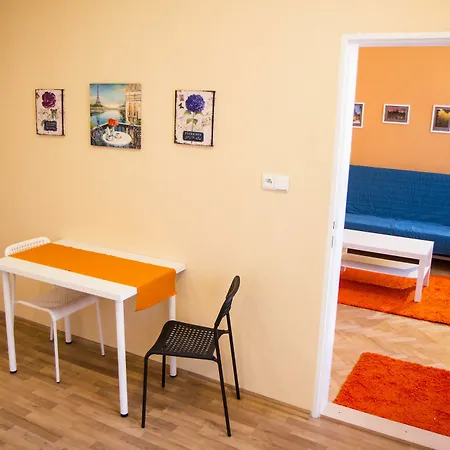 Lidicka Апартаменты Прага