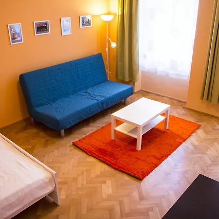 Lidicka Apartment Prag